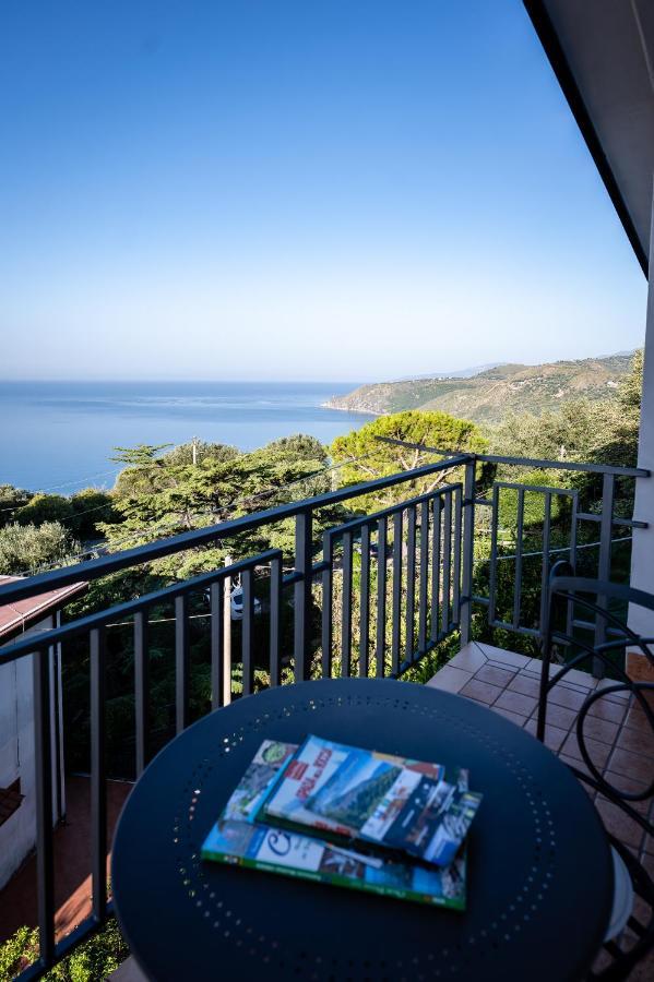 Appartement La Casa Del Maestro Attico à Pisciotta Extérieur photo
